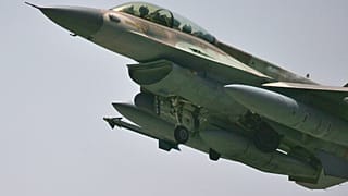 صورة من الارشيف