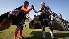 A gauche, Vince Reffet en mai 2015 à Dubaï.