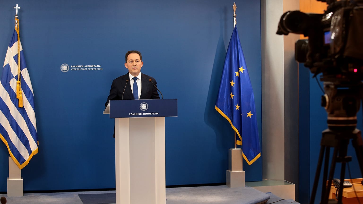 Ο υφυπουργός παρά τω πρωθυπουργώ και κυβερνητικός εκπρόσωπος Στέλιος Πέτσας