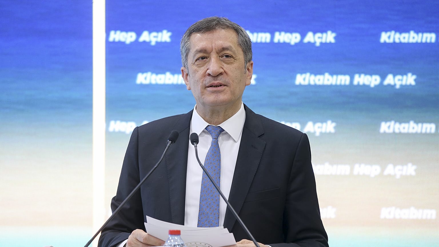 Milli Eğitim Bakanı Ziya Selçuk 