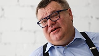 КГБ провела обыски в доме незарегистрированного кандидата в президенты Республики Беларусь Виктора Бабарико.