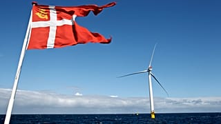 Energie rinnovabili, l'Ue pensa ad un mare di turbine