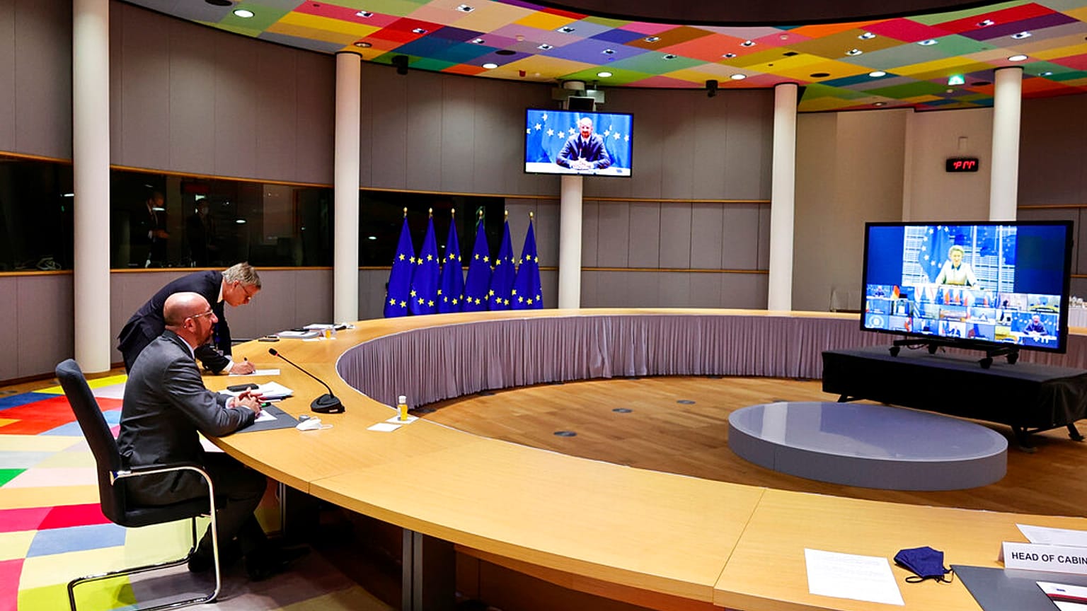 Líderes europeus determinados em ultrapassar o impasse orçamental
