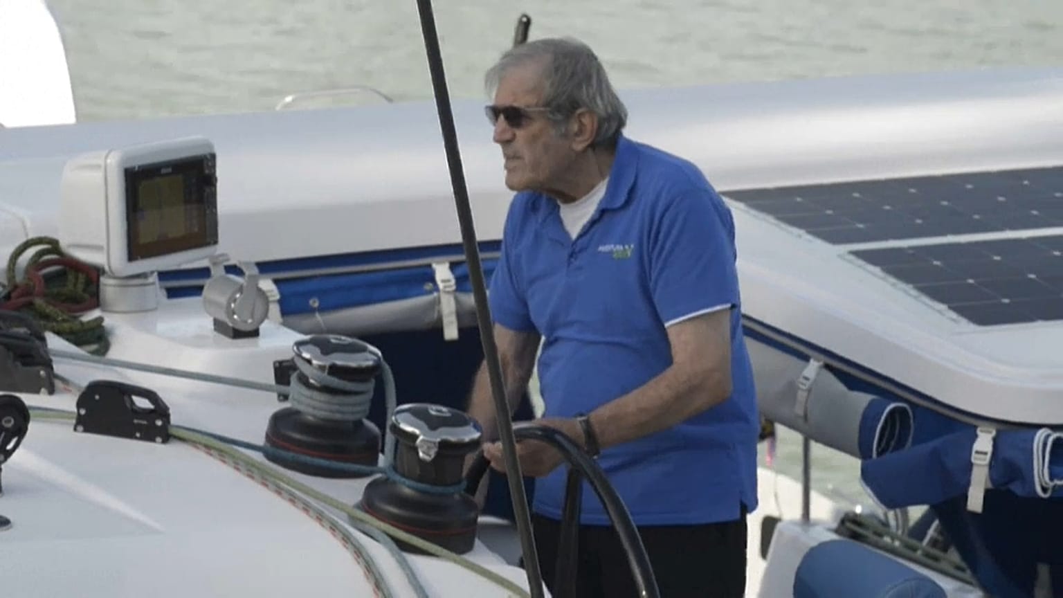 Jimmy Cornell, a bordo del Aventura Zero