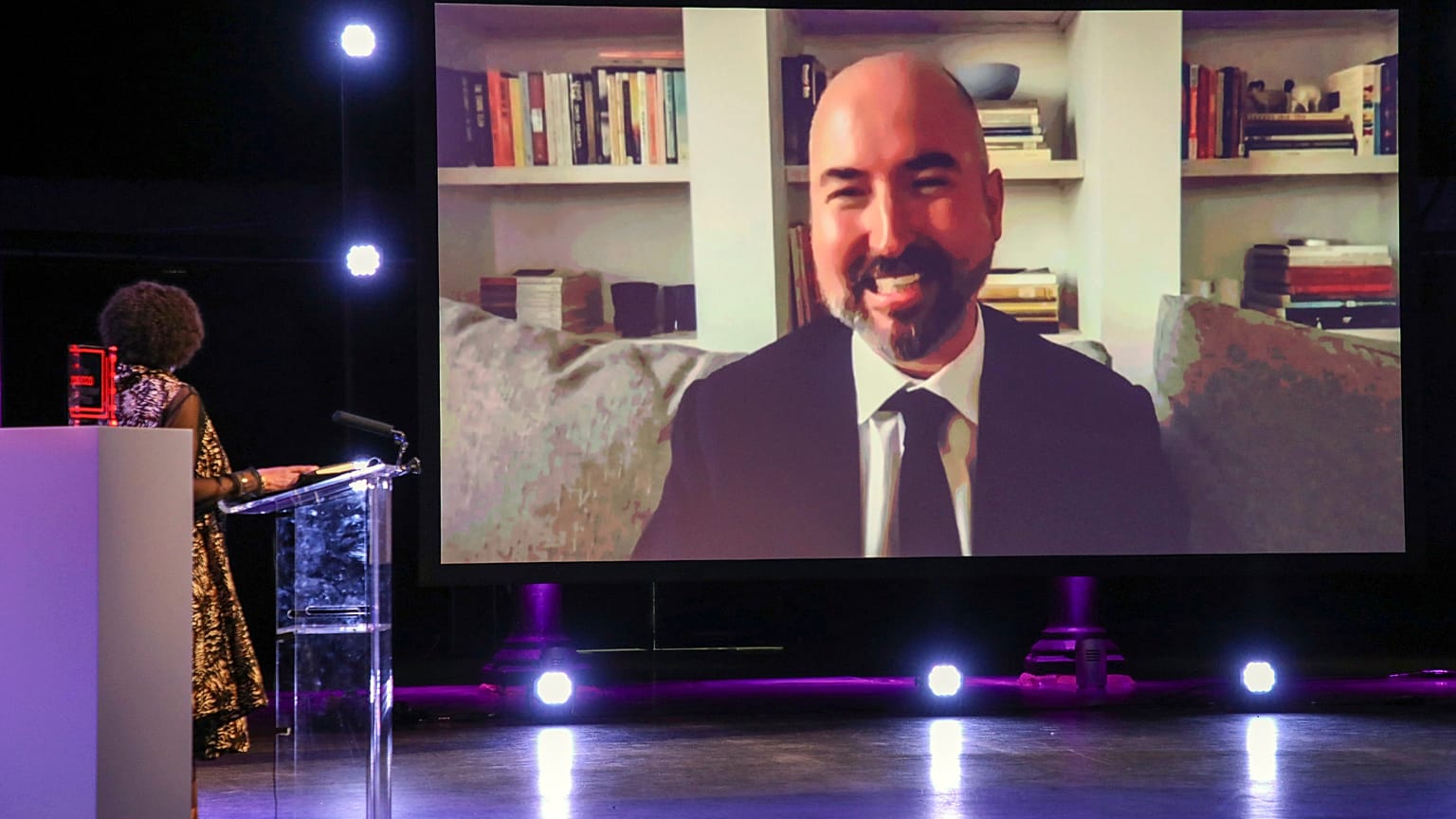 Elsőregényes író kapta az idei Booker-díjat
