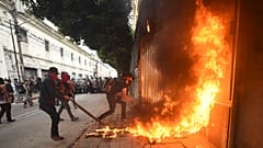 Le parlement du Guatemala incendié