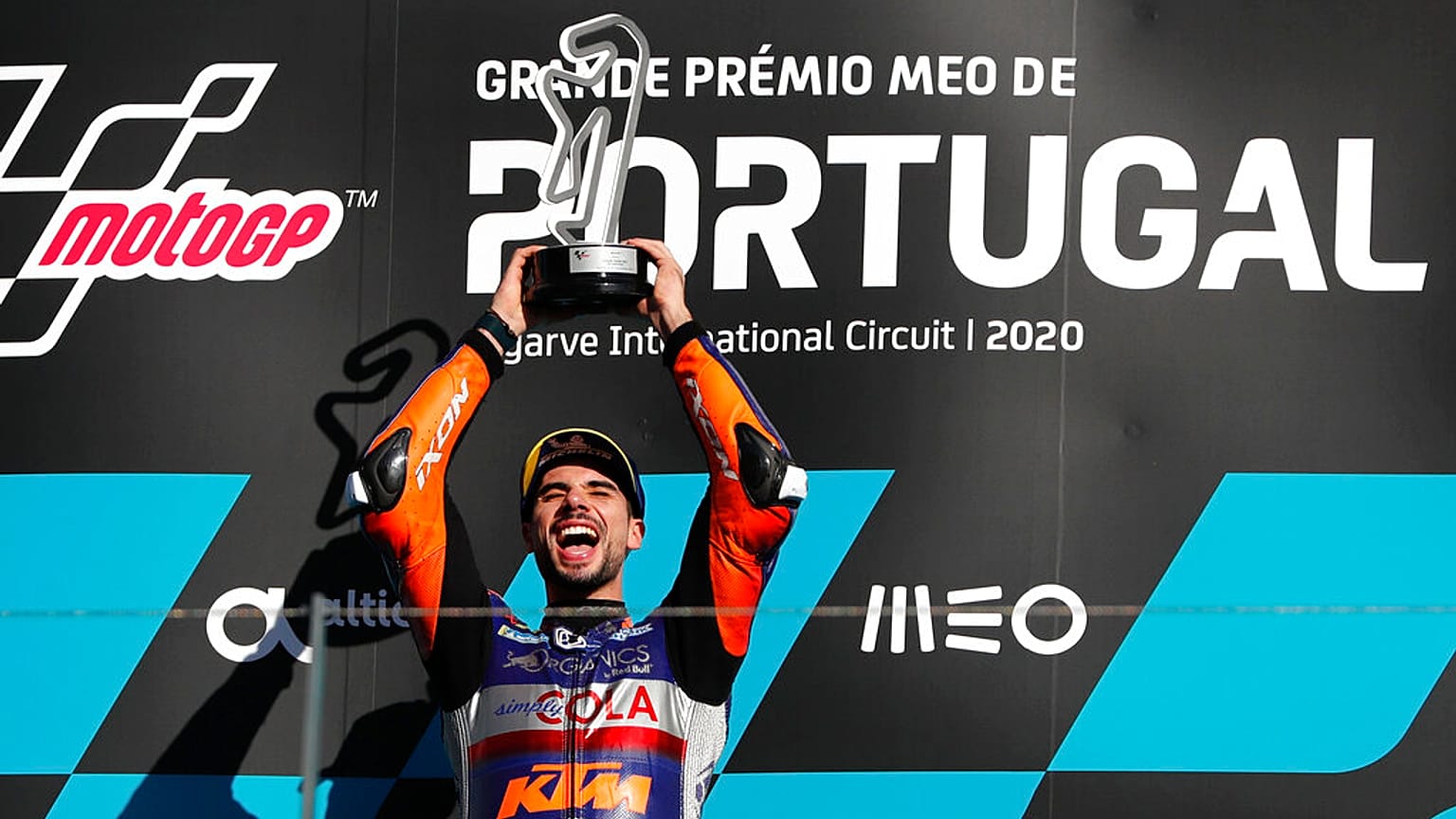 Miguel Oliveira vence na última prova do Campeonato do Mundial de MotoGP