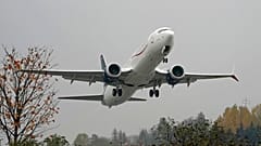 Airlines: Müssen sich Flugpassagiere gegen Covid-19 impfen lassen?