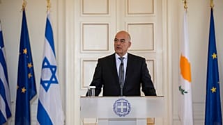 NIKOS DENDIAS