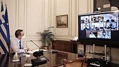 Τηλεδιάσκεψη του πρωθυπουργού Κυριάκου Μητσοτάκη με τους διοικητές των 7 ΥΠΕ της Ελλάδας