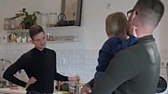Однополая пара в Венгрии
