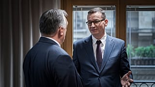 Orbán Viktor és Mateusz Morawiecki a visegrádi országok egyeztetésén, a brüsszeli EU-csúcs ülése előtt 2020. október 1-jén.