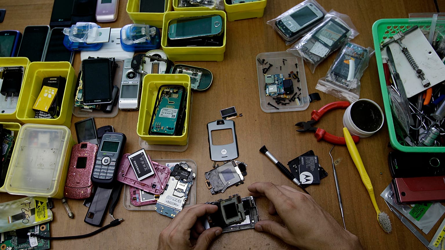 Telefon tamircisi