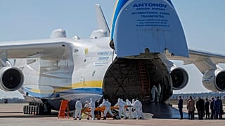 SERGEY DOLZHENKO/EPA