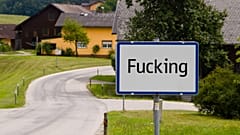 Ortsschild von Fucking.