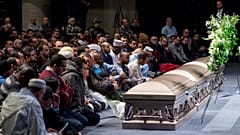 صورة من الارشيف- مجلس عزاء  لضحايا إطلاق النار - كيبيك