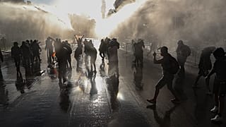 التشيلي: مظاهرات