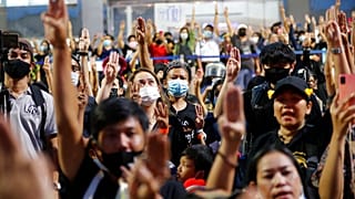 Nueva jornada de protestas pacíficas en Bangkok a favor de una nueva constitución