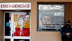 A kórház, ahol Maradonát megműtötték november elején, La Plata, Argentína