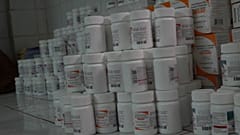 Treatment pills for HIV/AIDS