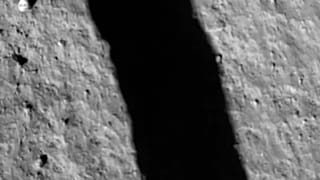 Китайский космический аппарат "Чанъэ-5" совершил посадку на Луну