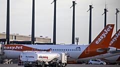Пассажиры критикуют EasyJet за "жадность"