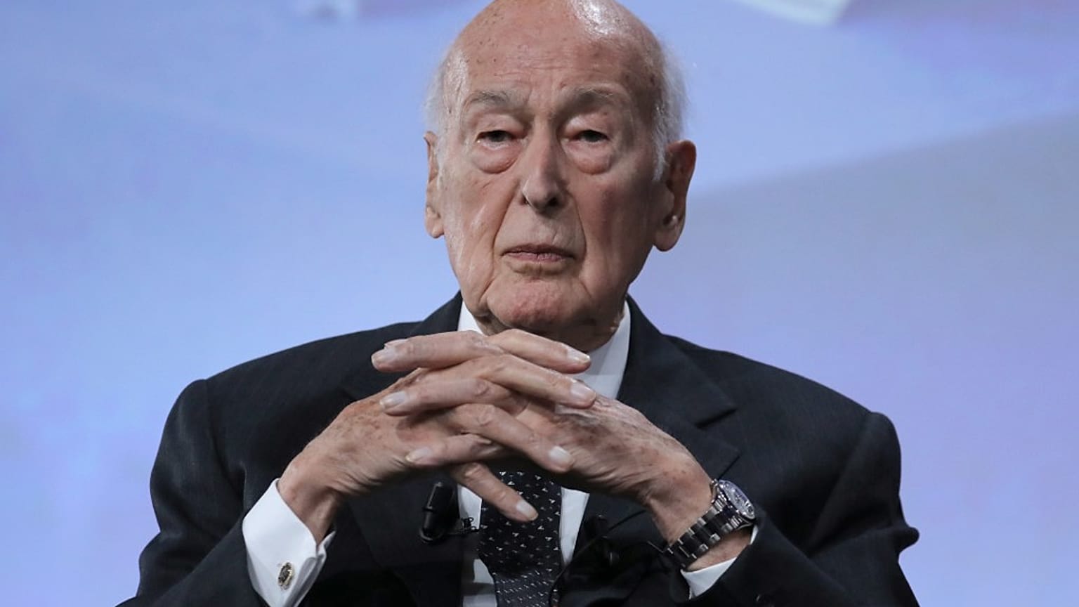 Valéry Giscard d'Estaing è morto