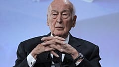 Valéry Giscard d'Estaing è morto