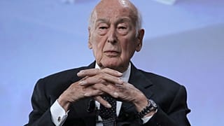 Valéry Giscard d'Estaing è morto