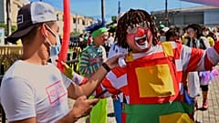 Bunt und schrill: Die Clowns sind los