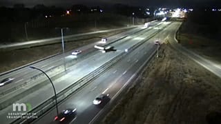 Dramatisches Video: Notlandung mitten auf der Autobahn