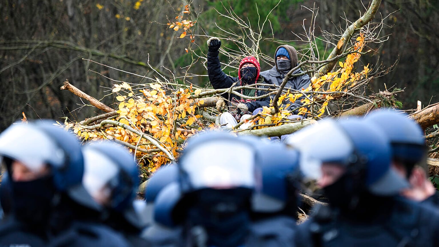 Proteste im Dannenröder Forst in Hessen
