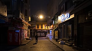 Covid-19: Χριστούγεννα με περιορισμούς στην Ευρώπη
