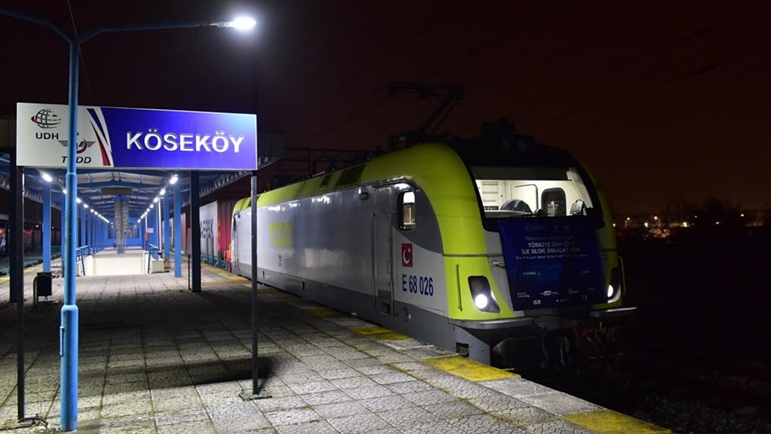 Çin'e giden yük treni