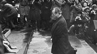 Willy Brandts Kniefall in Warschau am 7. Dezember 1970