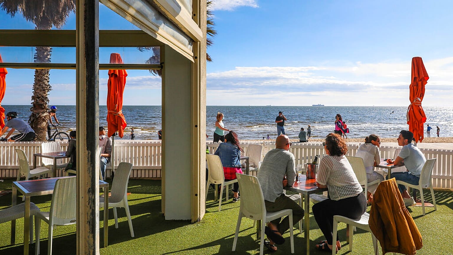 Melbourne'de St Kilda Plajı