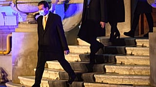 Dimite el primer ministro de Rumanía y comienza el juego de alianzas