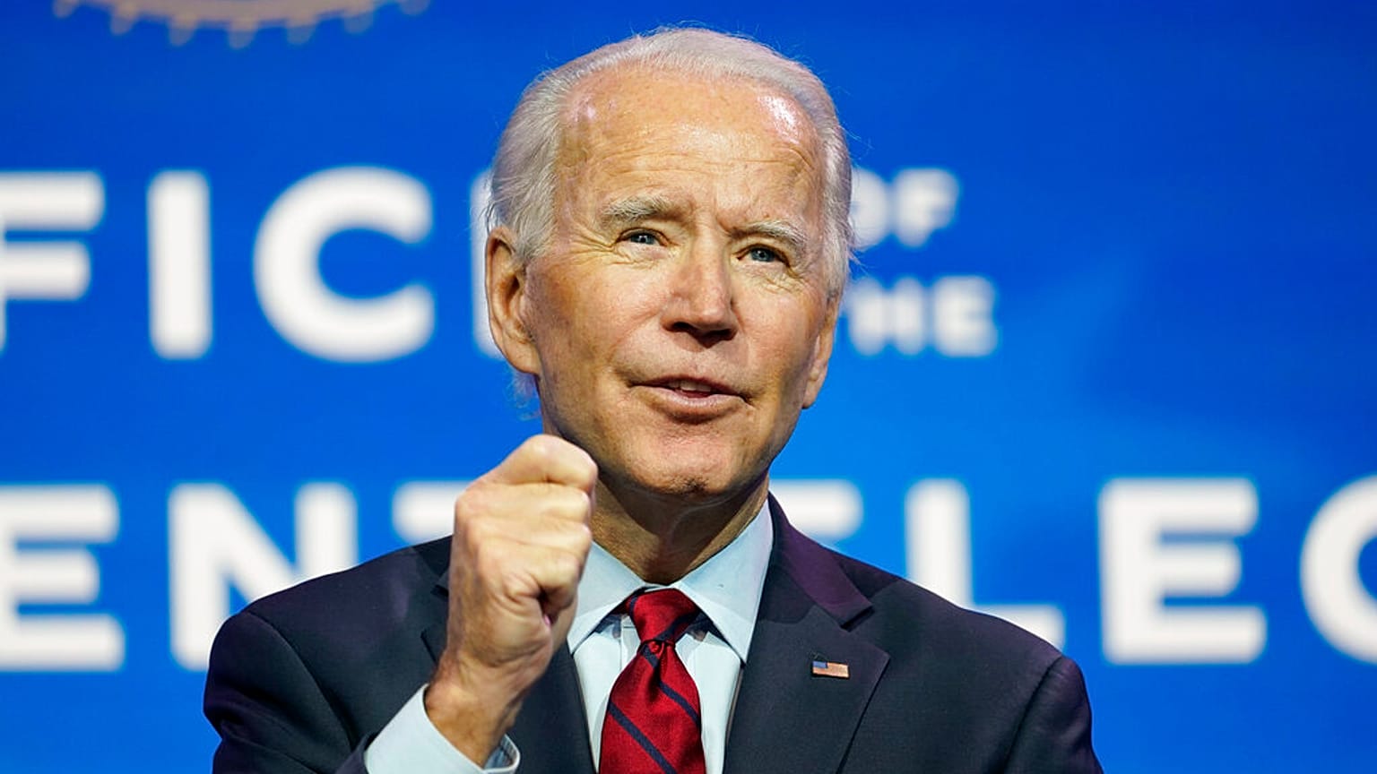 Biden e Trump concentram-se no combate à covid em separado