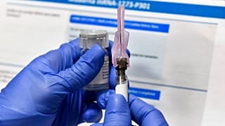 Вакцина Pfizer и BioNTech