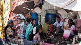 نازحون فروا من إثيوبيا إلى السودان