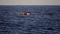 Söhne gen Europa geschickt: Urteil gegen drei Väter im Senegal