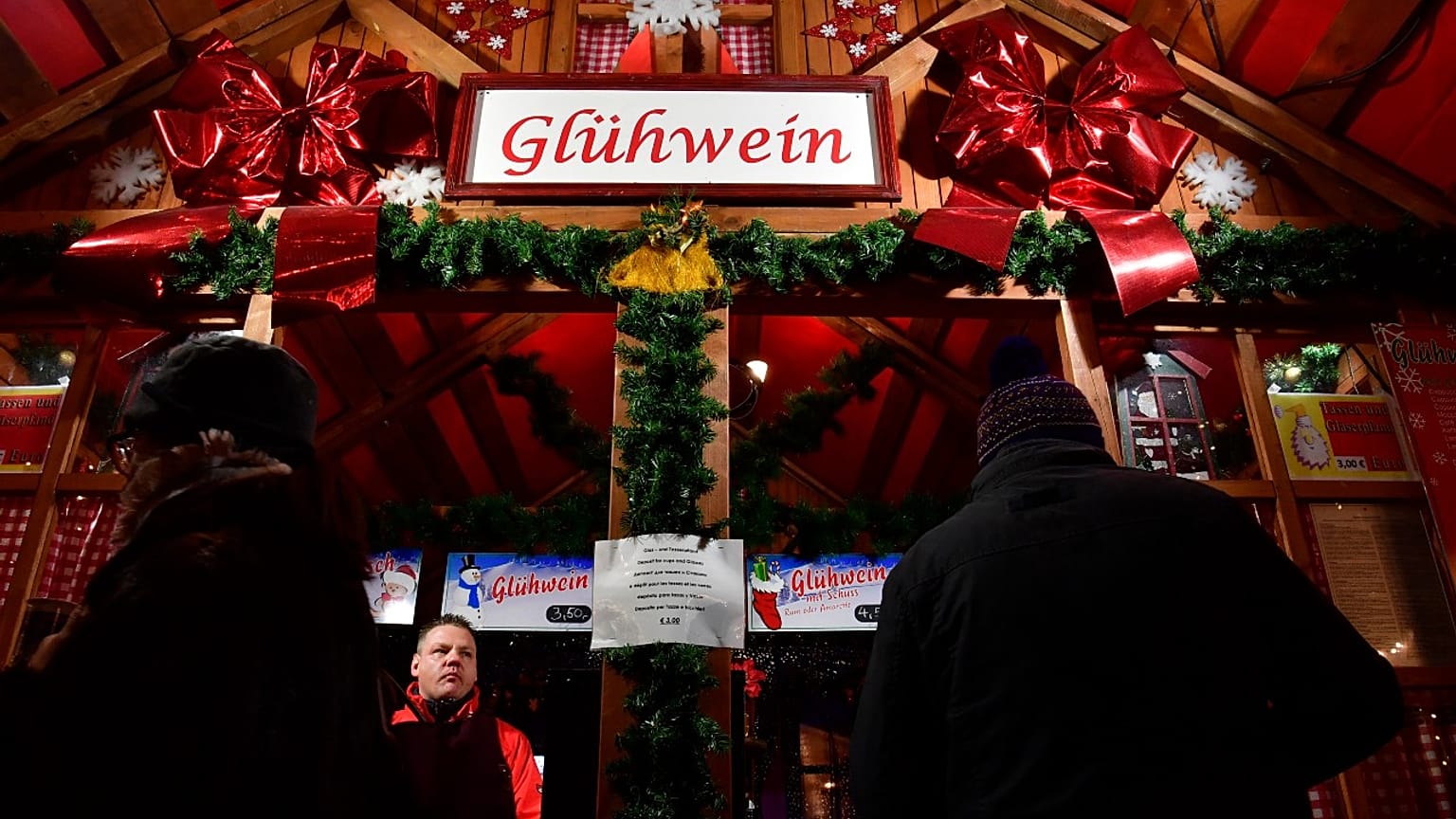 A mulled wine booth at the Christmas market at Berlin's Alexanderplatz, December 21, 2016.