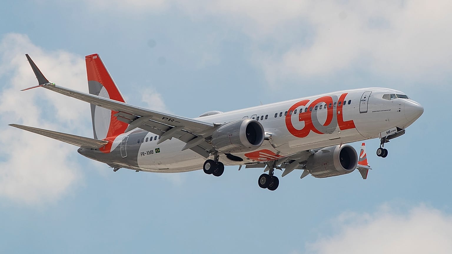 Un Boeing 737 MAX de la compañía brasileña Gol durante su primer vuelo en 21 meses