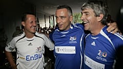 Rossi con Ramazzotti e Schumacher in un remake di Italia-Germania del 1982