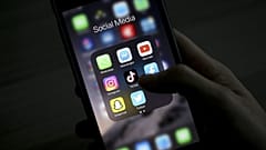 BTK, yurt dışı menşeli sosyal medya şirketleri Türkiye'de temsilcilik açmazsa internet bant genişliğini yüzde 50 oranında düşürebilecek.