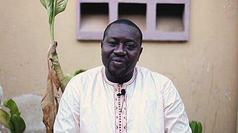 Makhtar Aidar is a Nijaayu Gox or male doula in Pikine Ouest, Senegal.