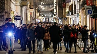 Avrupa'da Covid-19 vaka sayısı 20 milyon sınırına dayandı