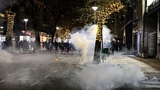 Quatro dias e quatro noites de protestos na Albânia