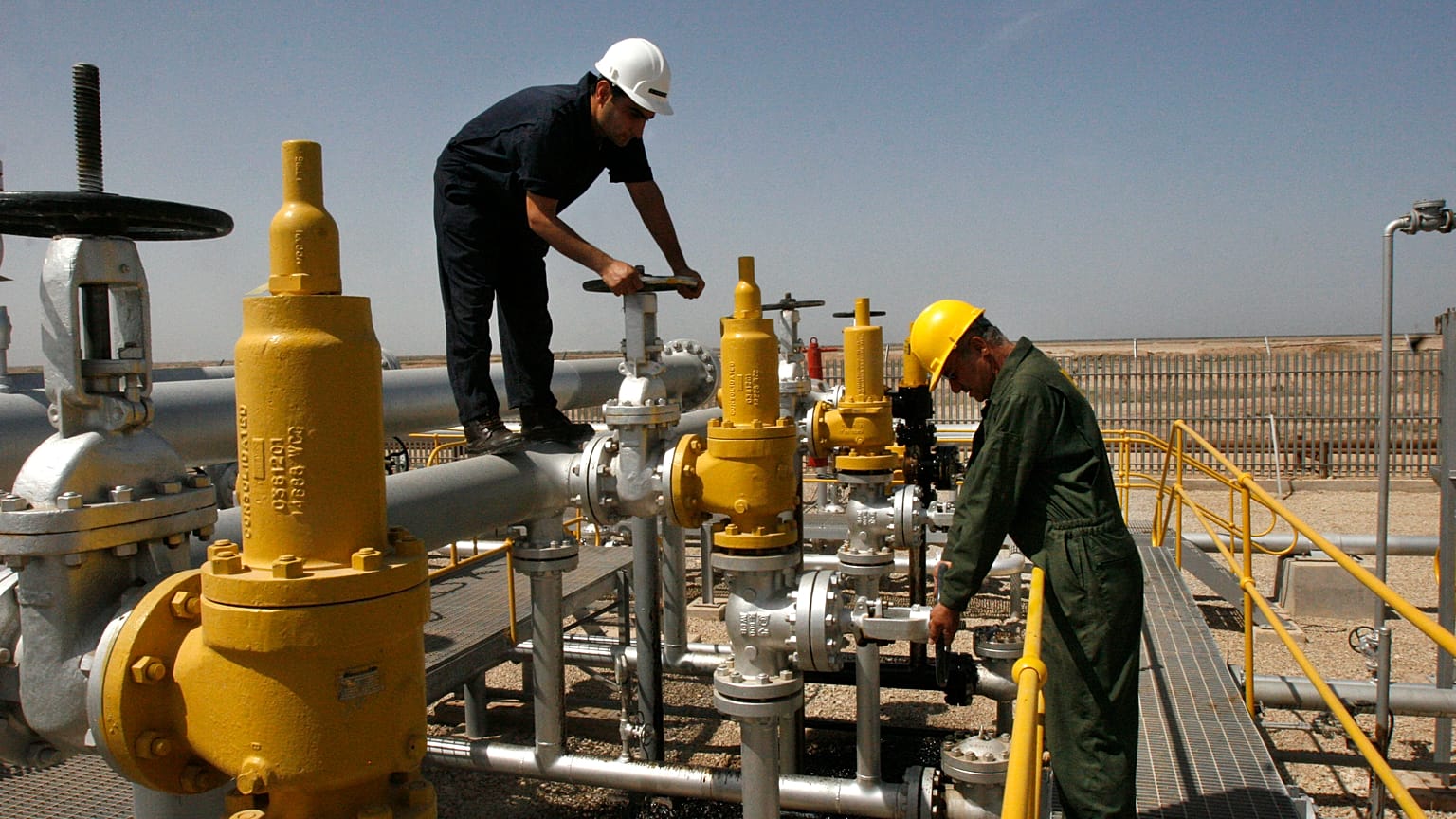صورة من الارشيف