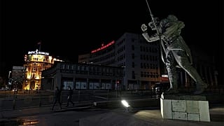 Türkiye'de haftasonu uygulanan Covid-19 kısıtlamaları sona erdi